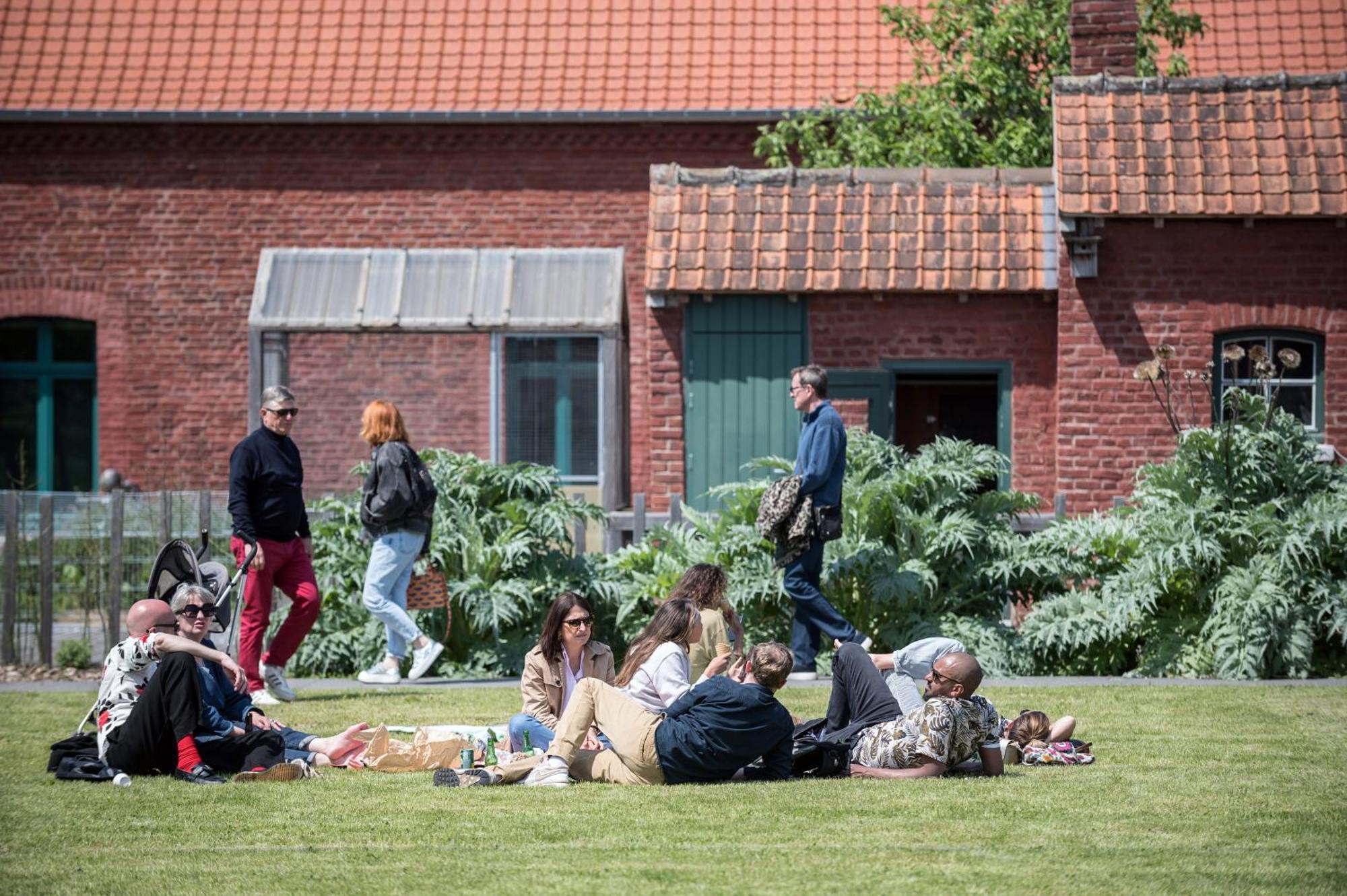Cite Des Electriciens Villa Bruay-la-Buissière Eksteriør bilde